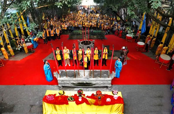 彭山第六届长寿文化节祭祖大典。(彭山区委宣传部供图).jpg 彭山第六届长寿文化节祭祖大典。(彭山区委宣传部供图).jpg